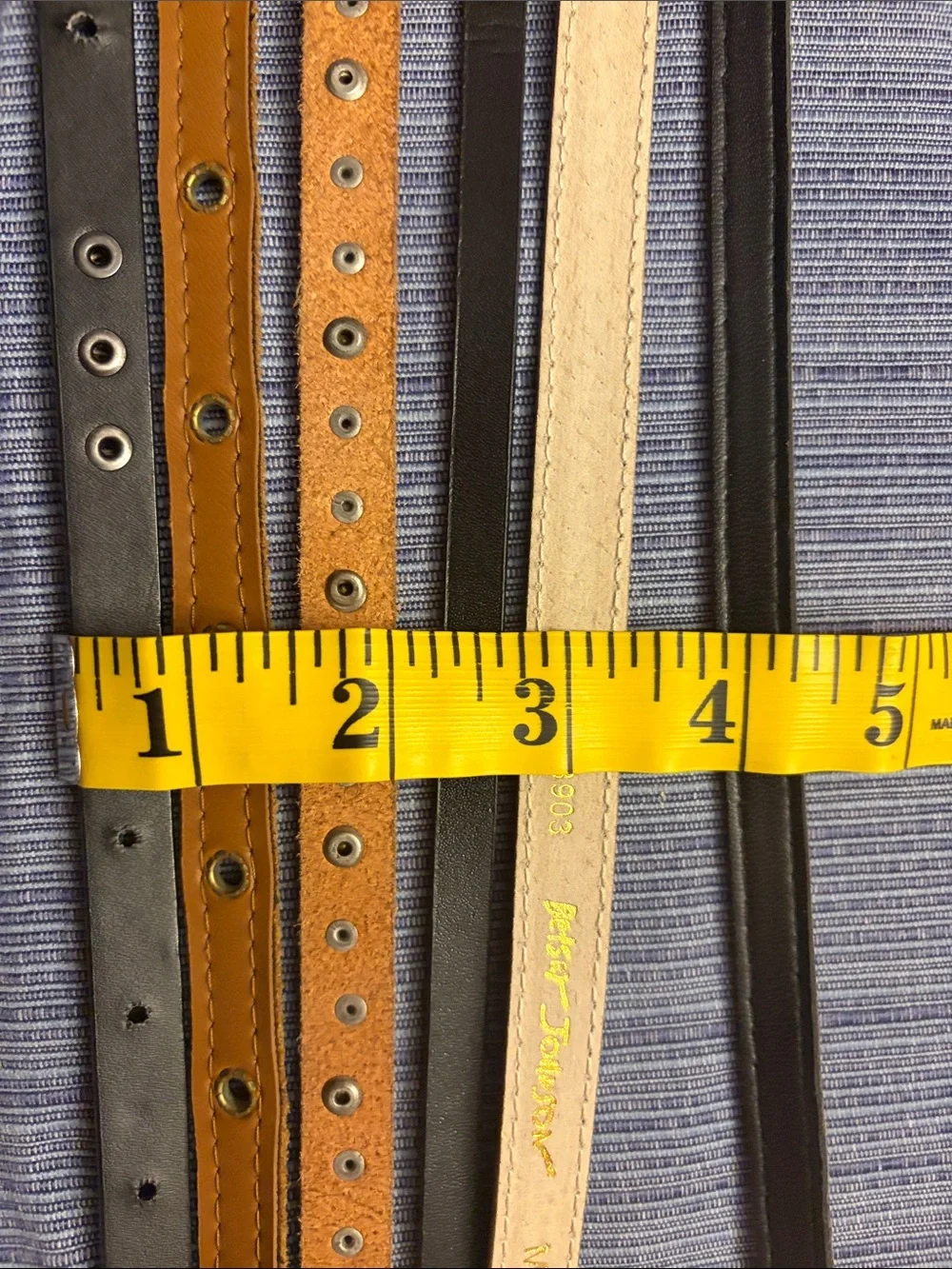 Bundle of 6 women’s belts